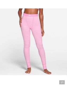 SKIMS Pink Ribbed  Leggings